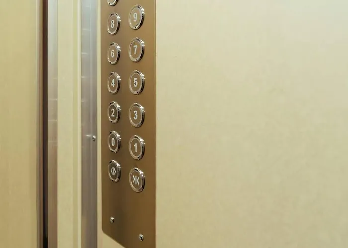 Beautiful - Location + Netflix Apartman