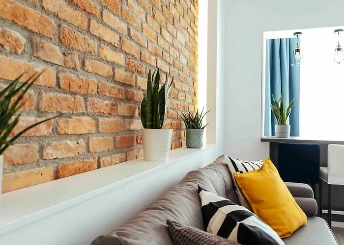 Beautiful - Location + Netflix * Bucharest